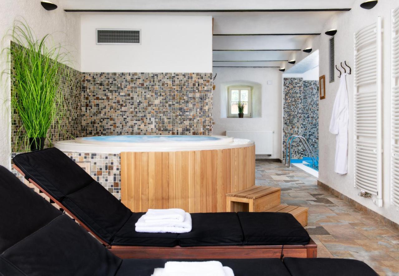 Wellness Hotel Florian Ceske Zleby สโตเจซ ภายนอก รูปภาพ