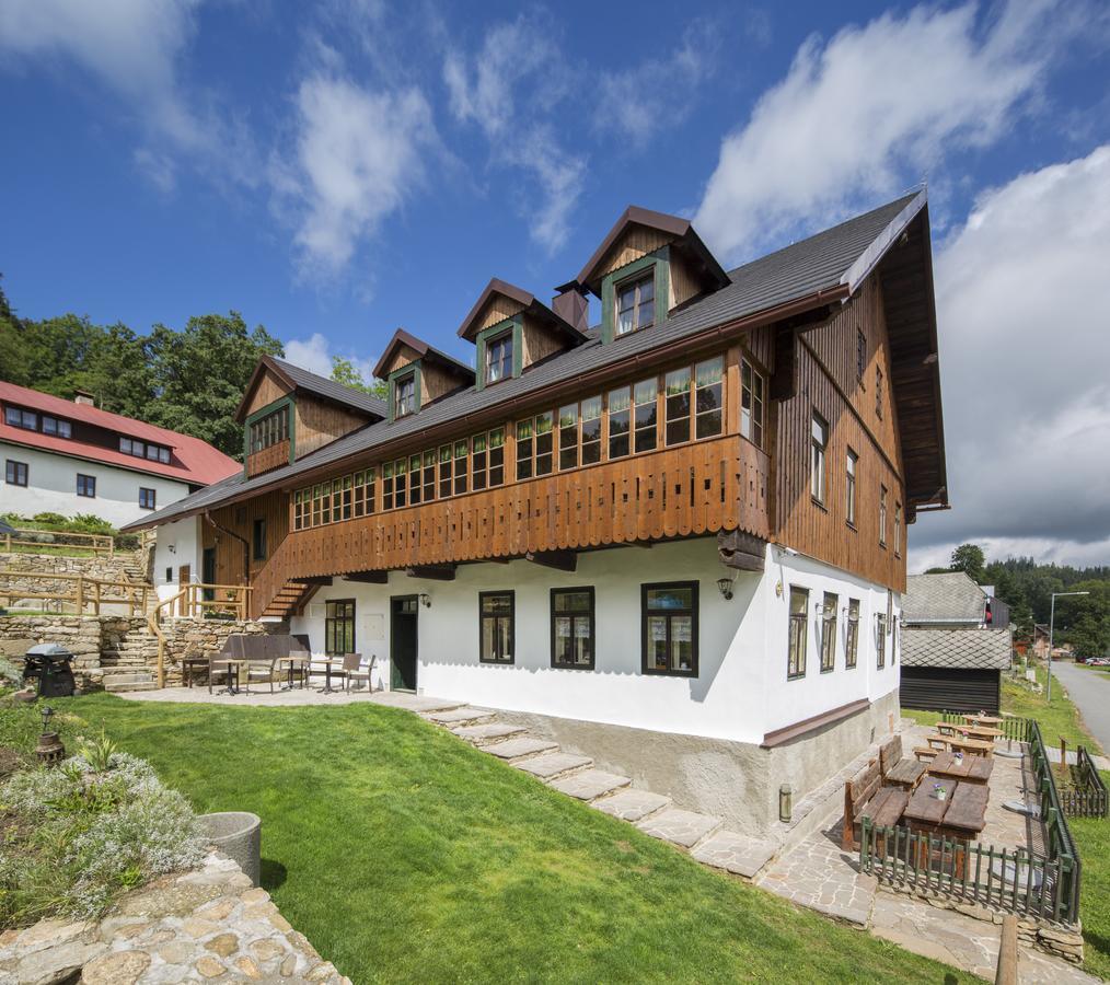 Wellness Hotel Florian Ceske Zleby สโตเจซ ภายนอก รูปภาพ