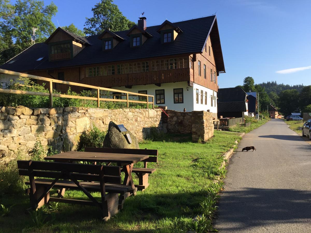 Wellness Hotel Florian Ceske Zleby สโตเจซ ภายนอก รูปภาพ